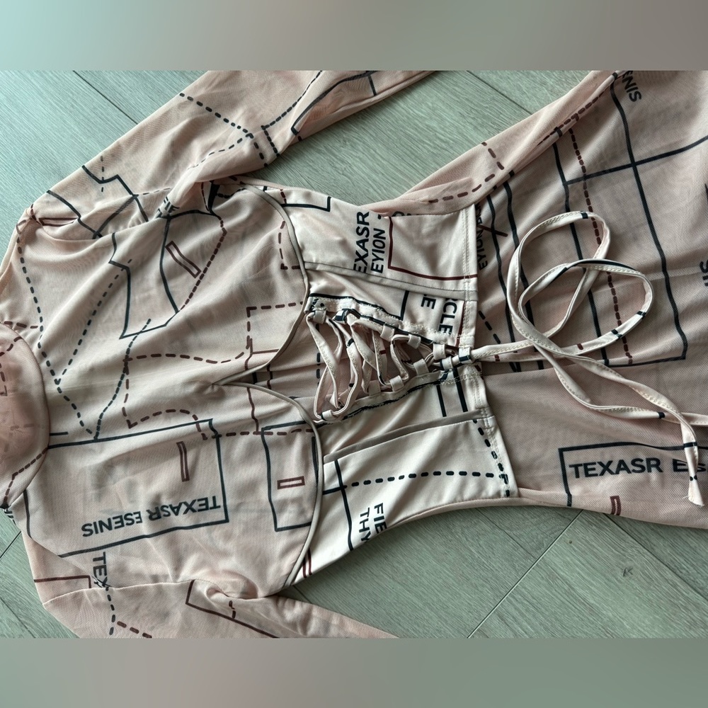 Mesh romper - Picture 4 of 4